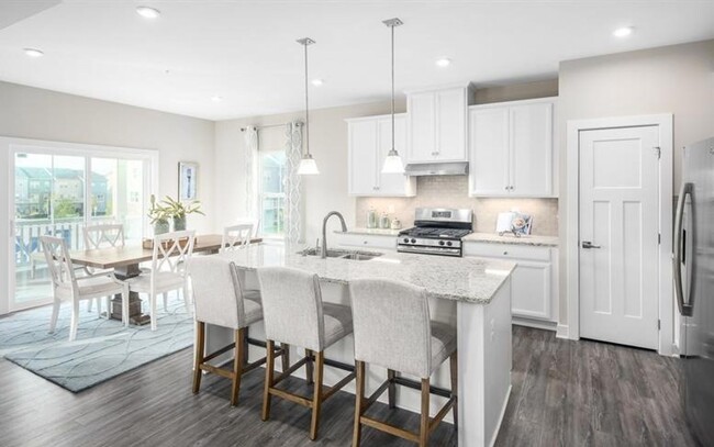 Building Photo - 4 Bedroom - Tanyard Shores - Glen Burnie
