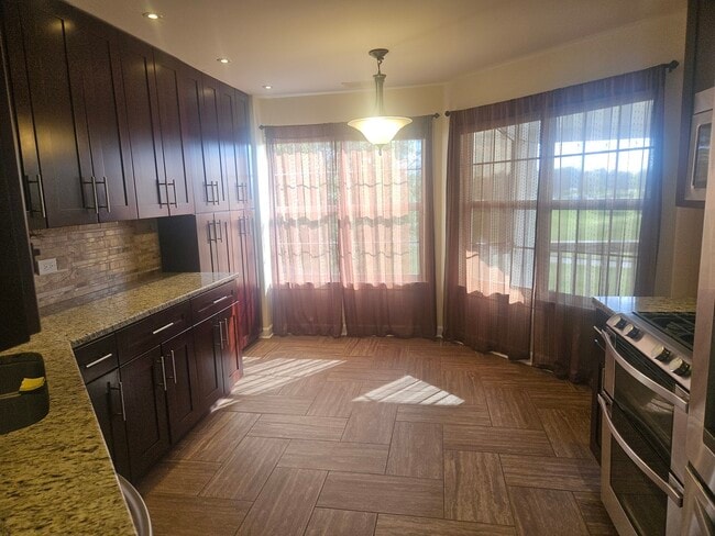 Building Photo - 1173 St Andrews Ct