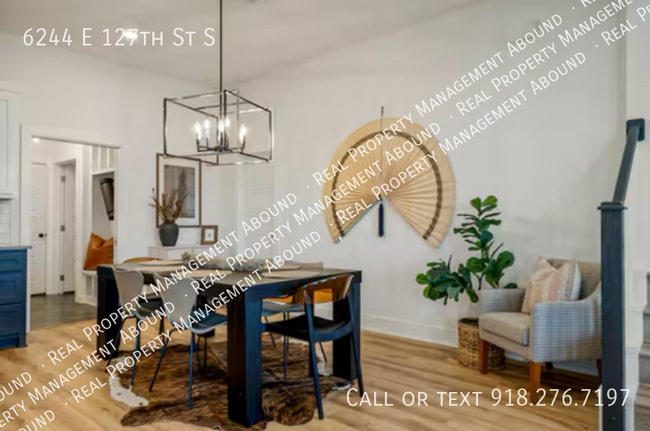 Building Photo - 6244 E 127th St S
