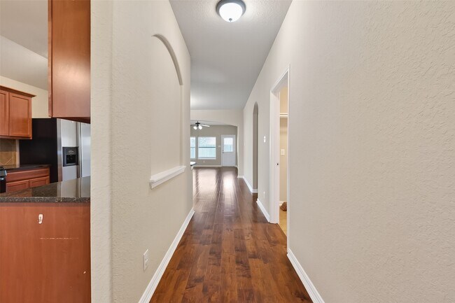 Building Photo - 1126 Pecos Pass Dr