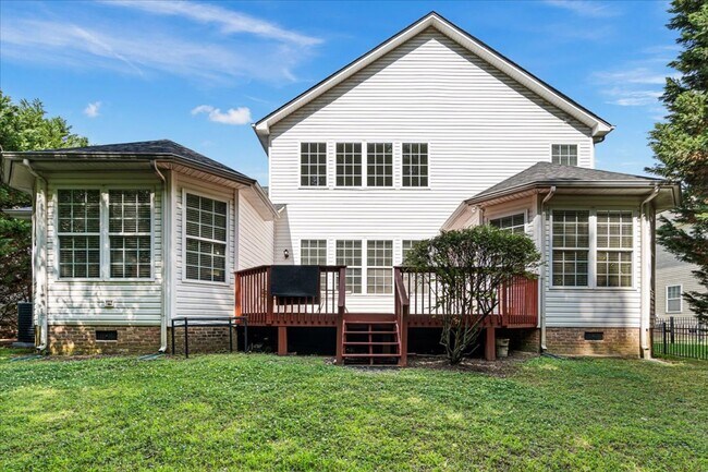 Building Photo - 15114 Bridle Trace Ln