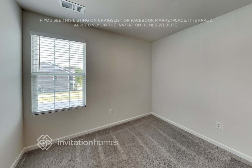 Building Photo - 2524 Brunson Ct
