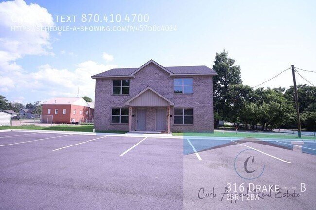 Building Photo - 316 Drake St
