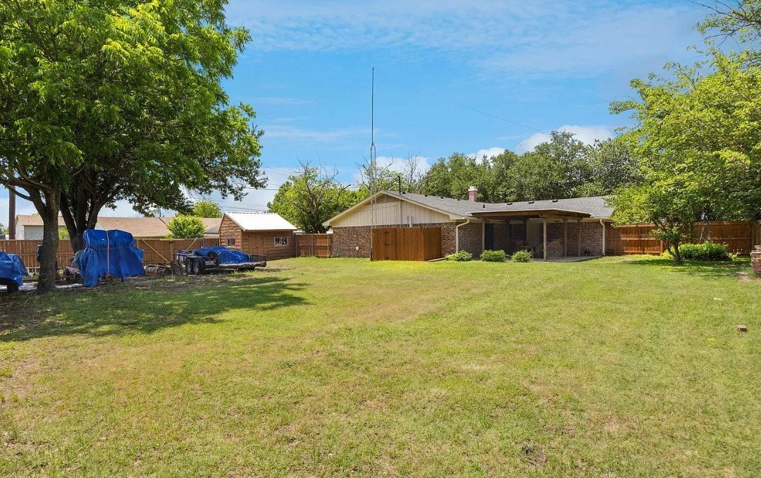 Building Photo - 226 Hillcrest Dr