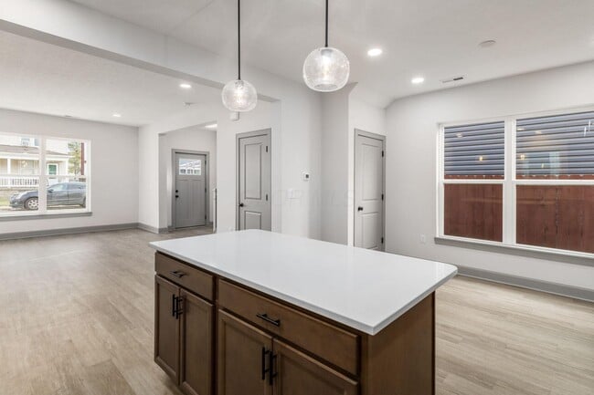 Building Photo - 55 Brehl Ave