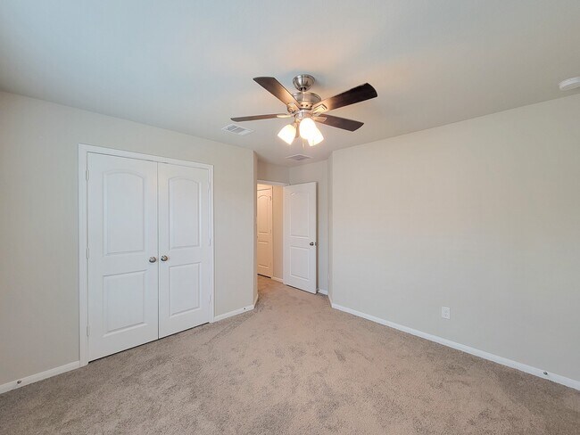 Building Photo - 10423 Astor Pt Trl