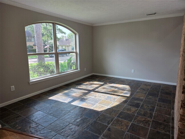 Building Photo - 8706 Chelsworth Dr