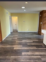 Building Photo - 259 Cheryl Pl