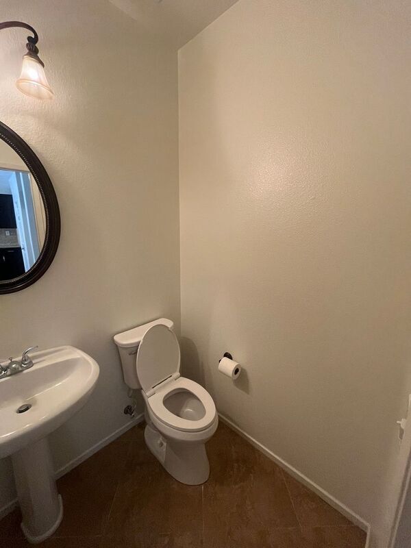 Building Photo - 32723 Ritter Ct
