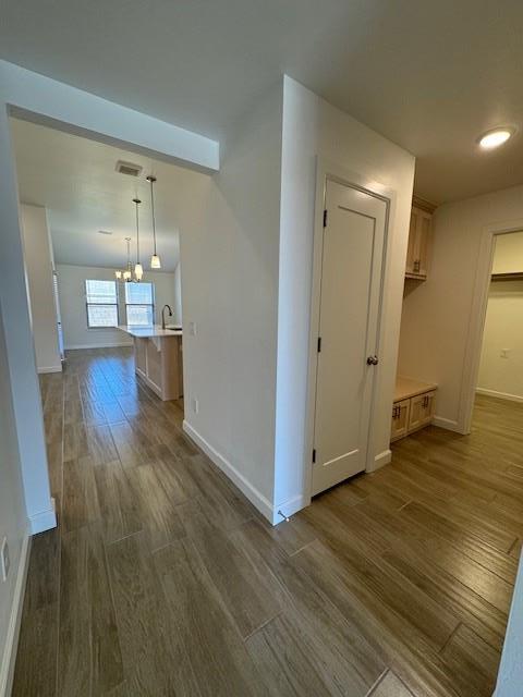 Building Photo - 2804 S Bowling Dr