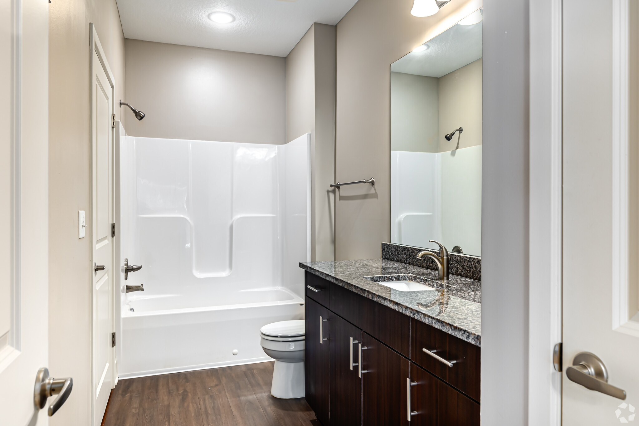 Building Photo - 5601 NE 80th Ter