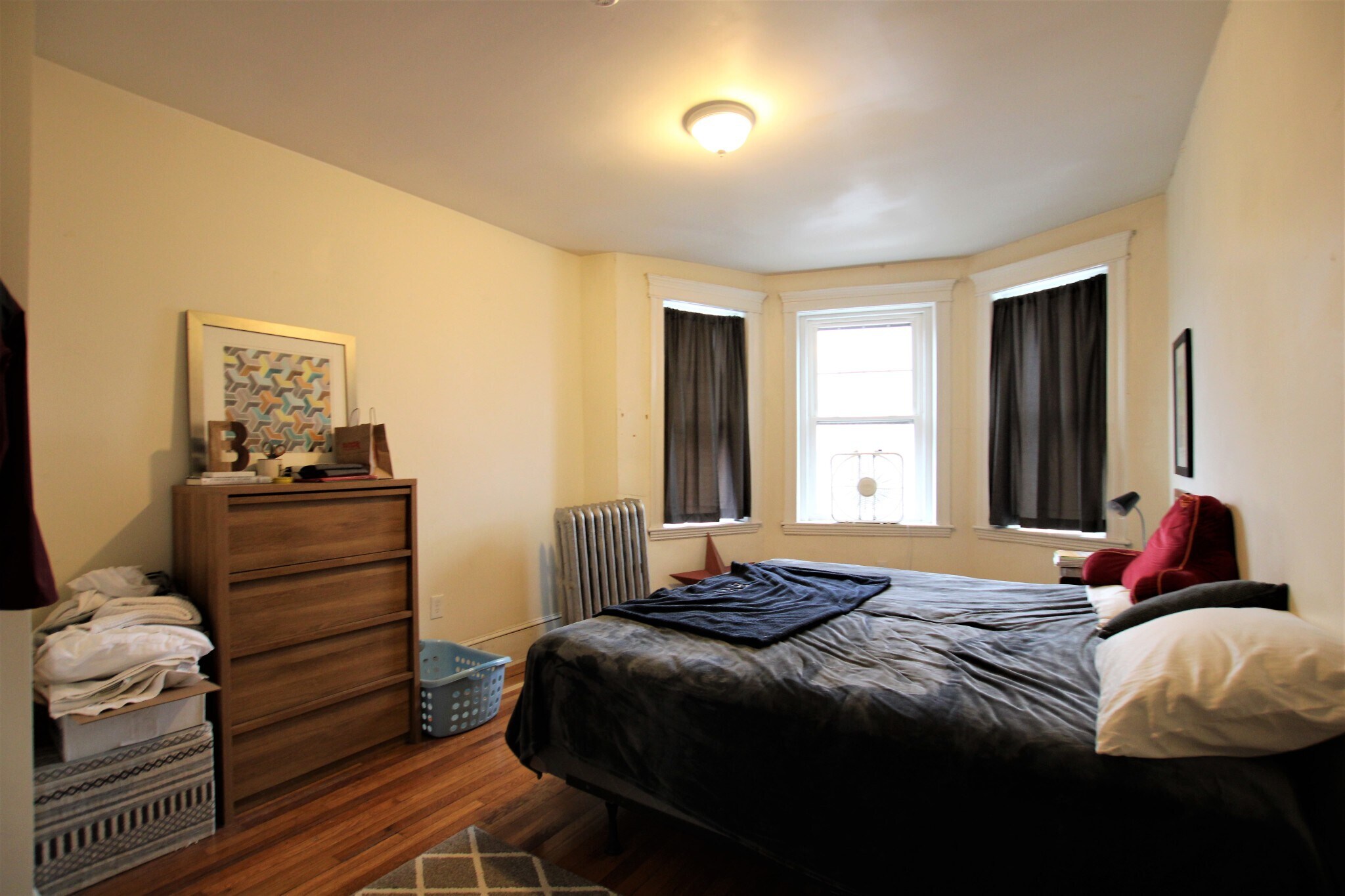 Building Photo - 1868 Commonwealth Ave