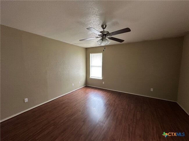 Building Photo - 4305 Bowles Dr