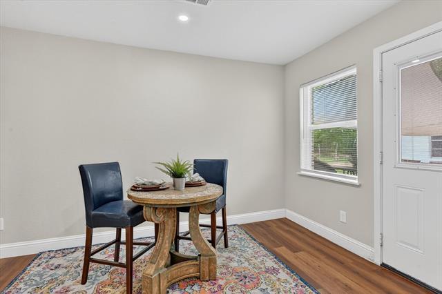 Building Photo - 3513 Sheridon Dr