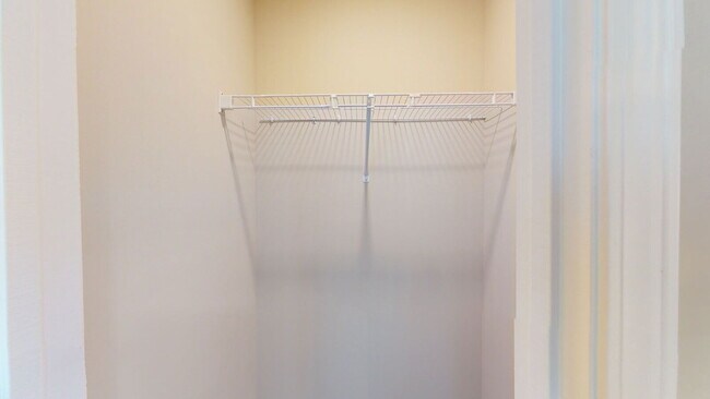 Building Photo - 2611 Virginia Mae Ln