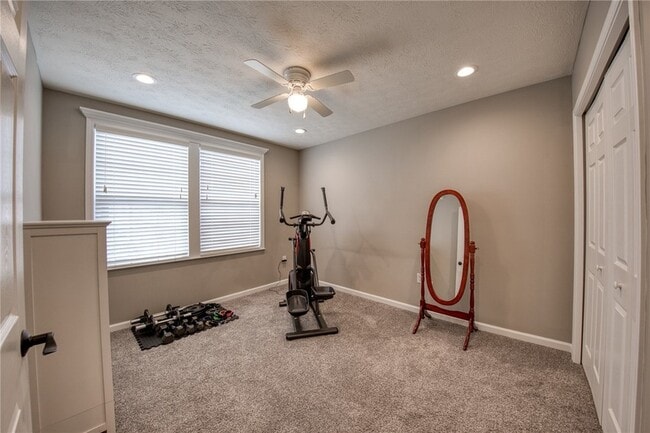 Building Photo - 109 Shaley Dr