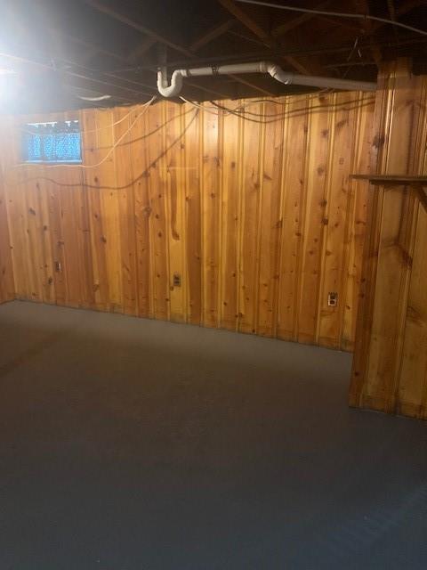 Building Photo - 69 Dorr Ave