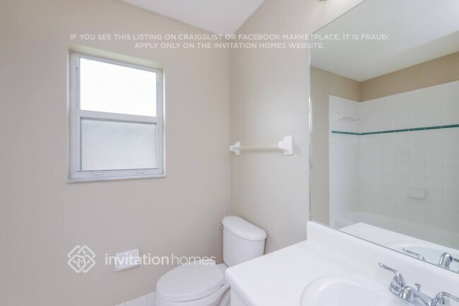 Building Photo - 9901 Red Heart Ln