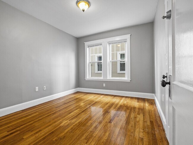 Building Photo - 55 Whitten St