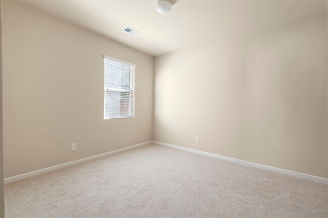 Building Photo - True Ranch Style Living! 2018 Built! 2300+ Square Foot in Swim/Tennis Community