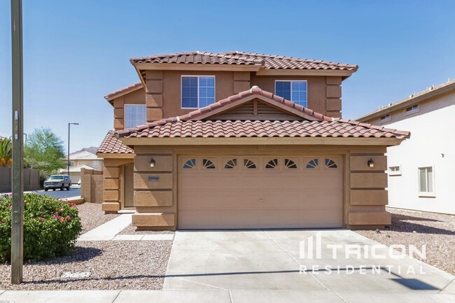 Building Photo - 22040 W Gardenia Dr
