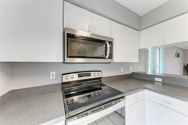 Building Photo - 5453 Colony Lake Ln