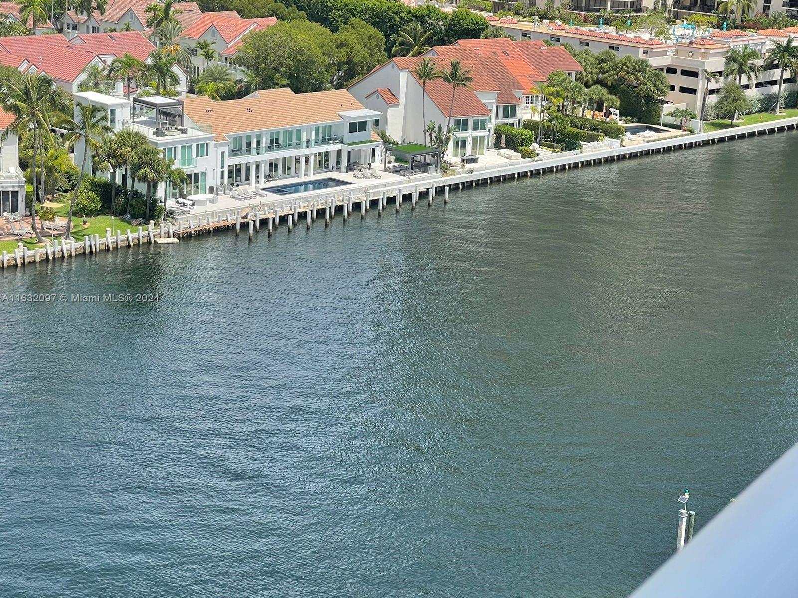 Building Photo - 19390 Collins Ave