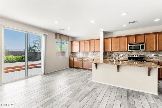 Building Photo - 713 Tall Arrow Ave