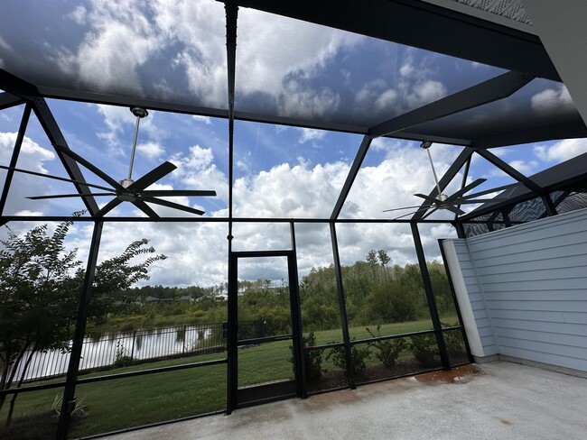 Building Photo - 319 Flip Flop Ct