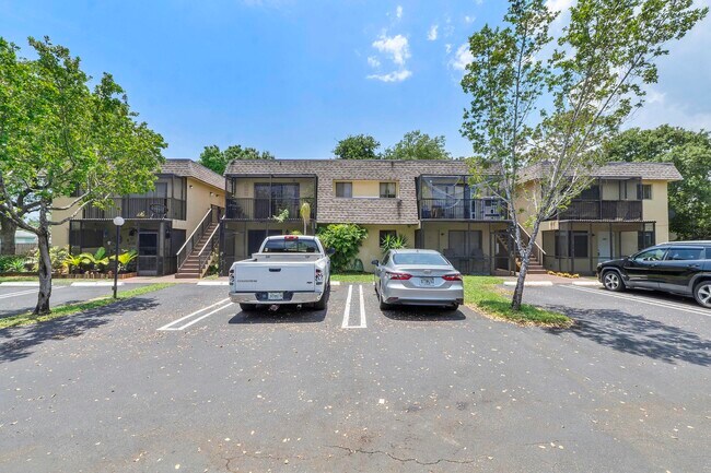 Building Photo - 1325 S Flagler Ave