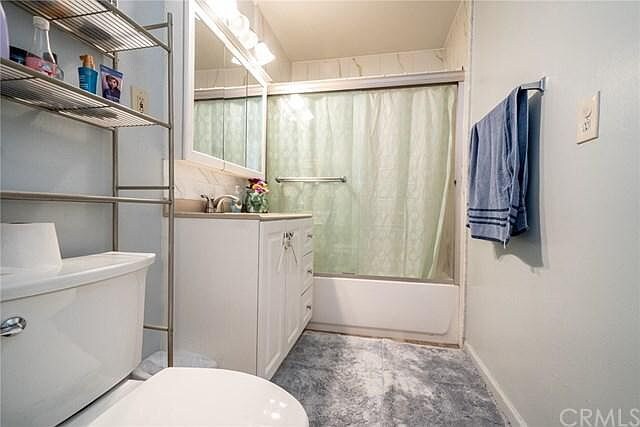 Building Photo - 551 Holladay Pl