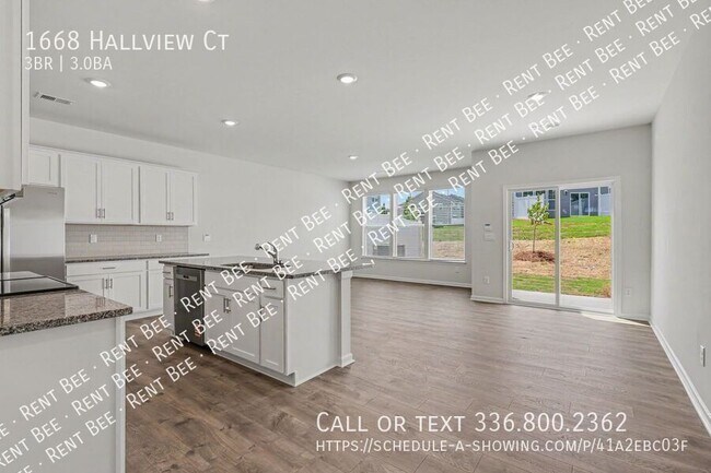 Building Photo - 1668 Hallview Ct