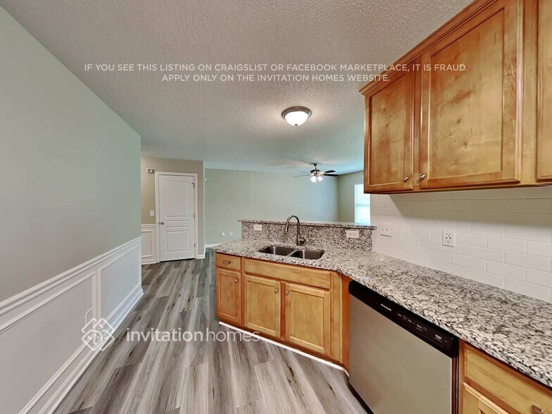 Building Photo - 182 Darbys Run Dr