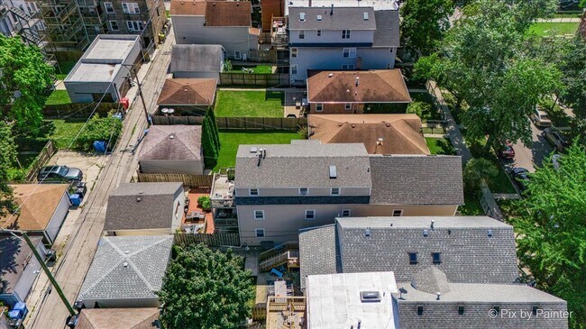 Building Photo - 2515 N Talman Ave