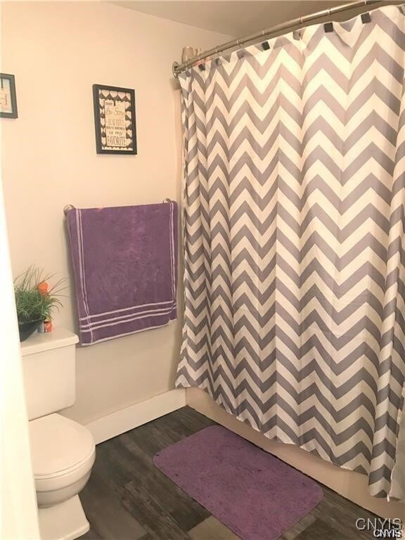 Building Photo - 616 Bronson St