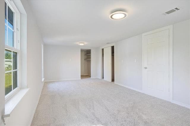 Building Photo - 407 Bonham St