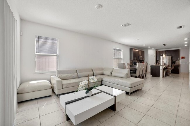 Building Photo - 817 Boca Vista Ct