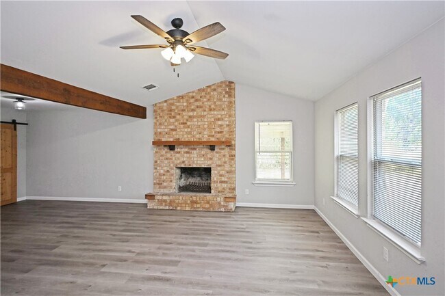 Building Photo - 438 Forshage Blvd