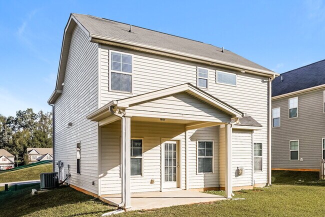 Building Photo - 104 W Webber Ln