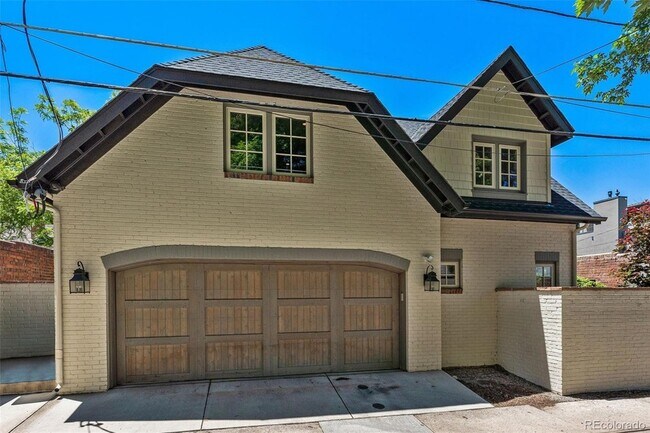 Building Photo - 730 Bellaire St