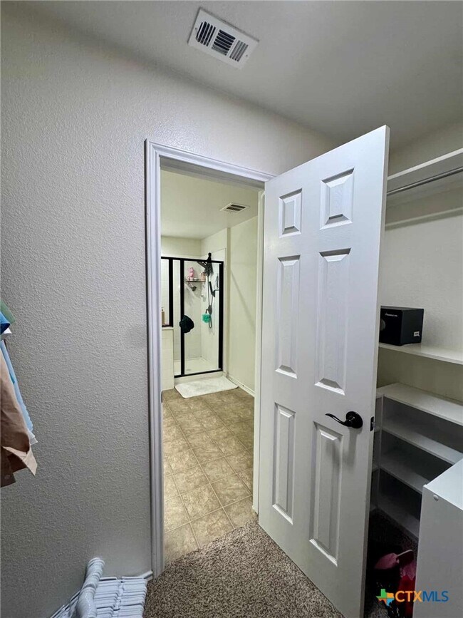 Building Photo - 1071 Tumbleweed Trail