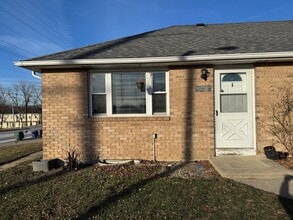 Building Photo - 3656-3658 CLIME RD,