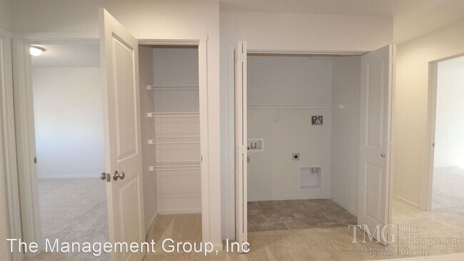 Building Photo - 3 br, 2.5 bath House - 2255 NE 118th Place