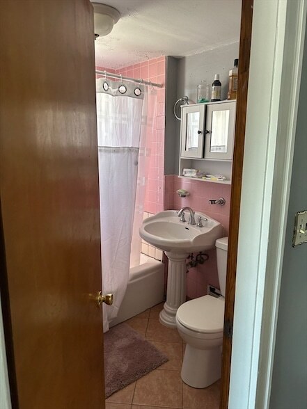 Building Photo - 91 Pomona St