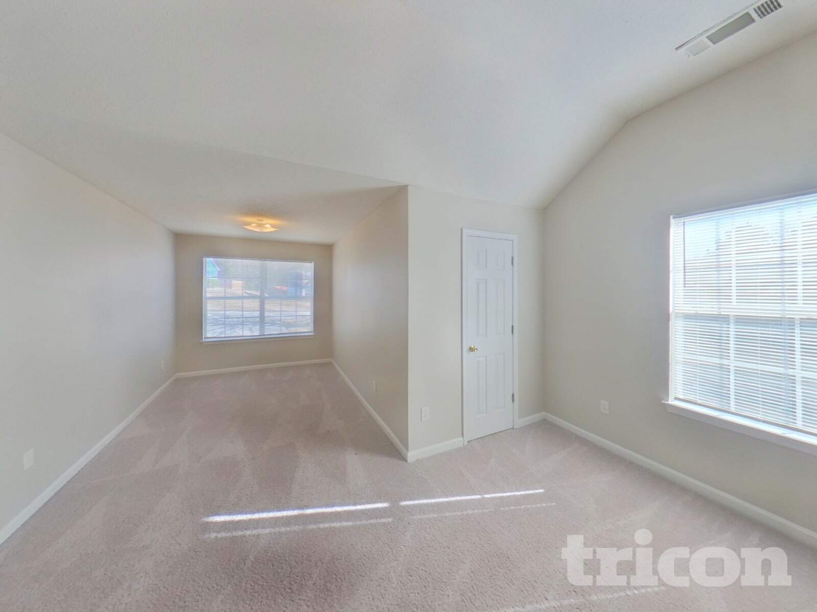 Building Photo - 3529 Craggy Perch