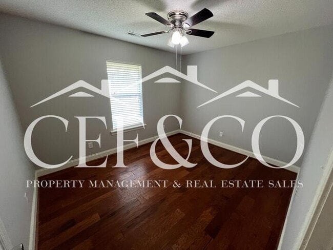 Building Photo - 5359 Parris Bridge Rd