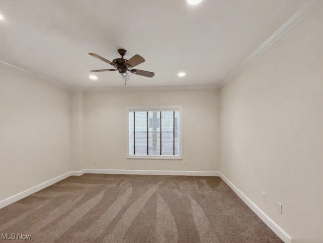 Building Photo - 2033 Fairview Ave