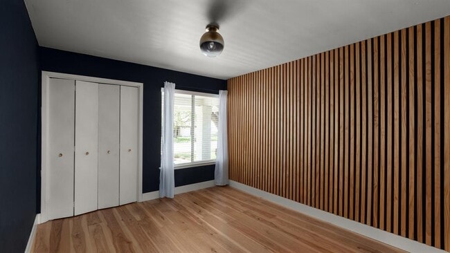 Building Photo - 6601 Blarwood Dr