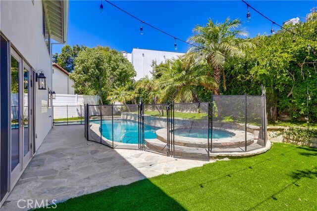 Building Photo - 5528 Voletta Pl