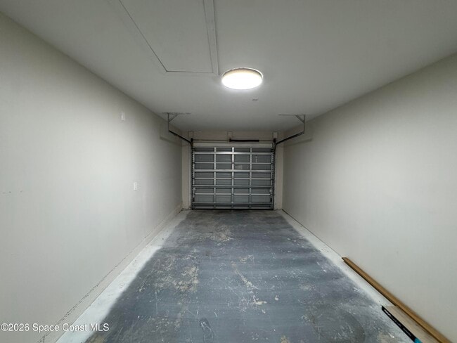 Building Photo - 530 Sheridan Ave